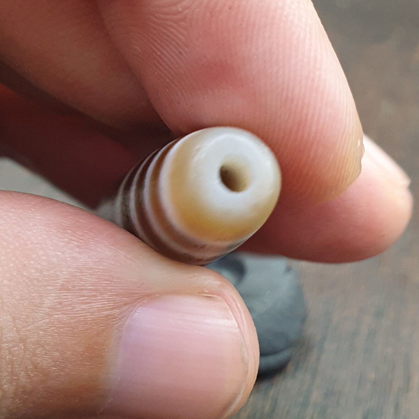 Agate 2 Eyes Tibetan Nepalese dzi bead pendant Agate Dzi Bead Amulet