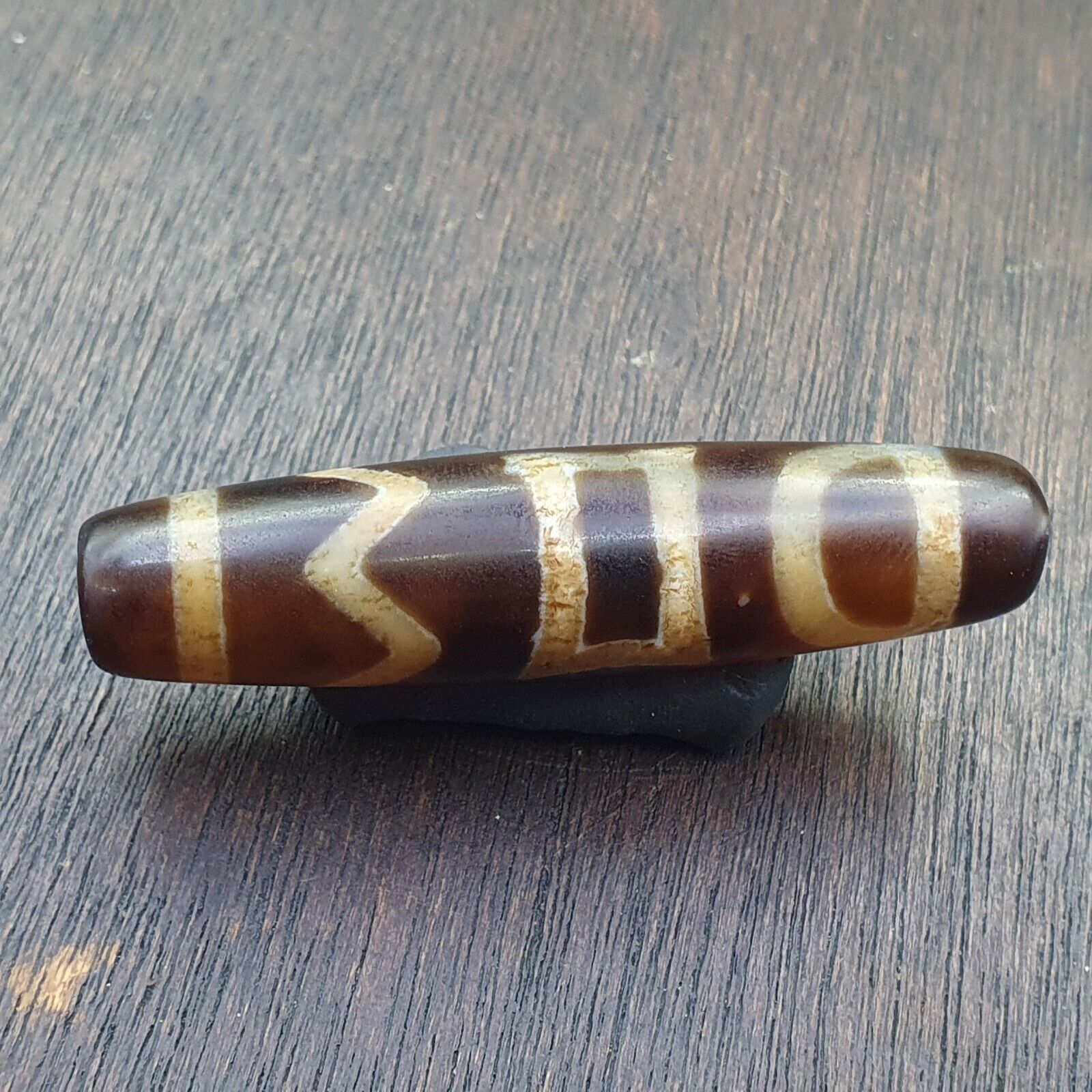 Vintage Old Tibetan Very unique Eyes Agate stone Dzi Bead Amulet