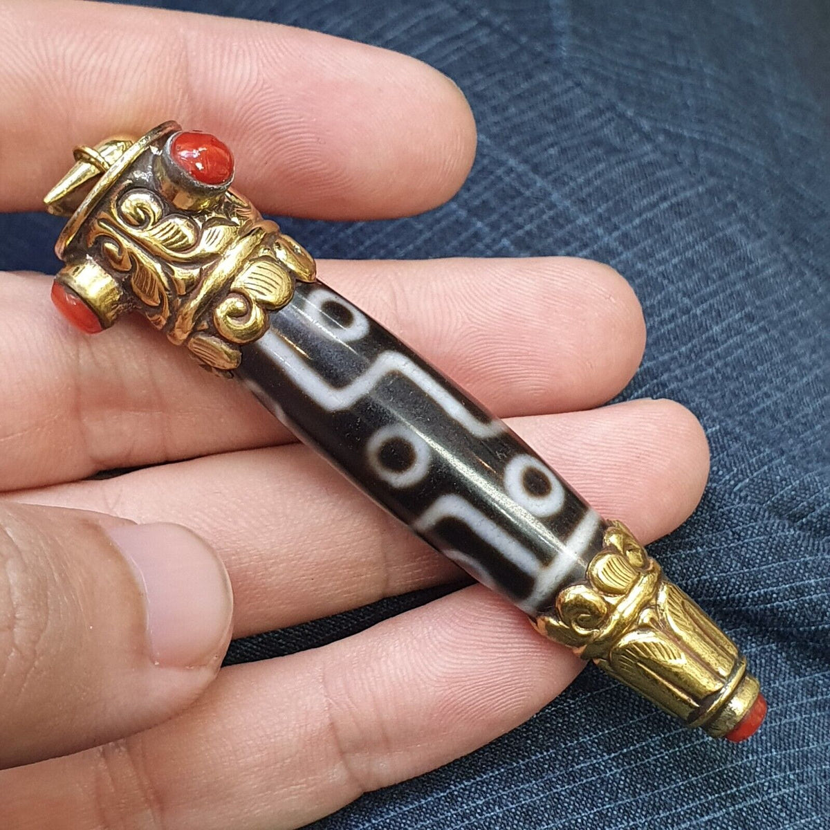 Amazing Corals Agate 9 Eyes Tibetan Nepalese dzi bead pendant  Dzi Bead Amulet