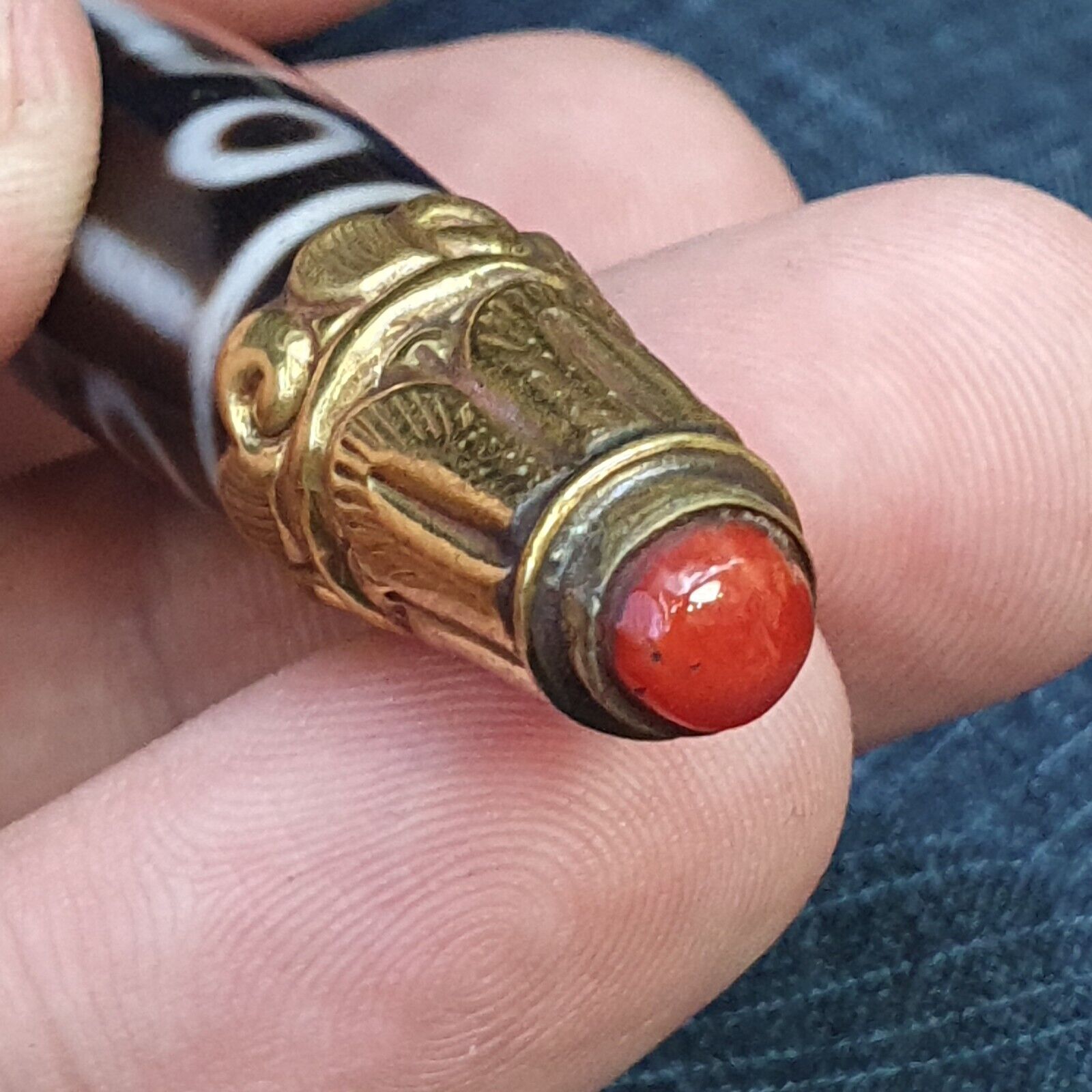 Amazing Corals Agate 9 Eyes Tibetan Nepalese dzi bead pendant  Dzi Bead Amulet