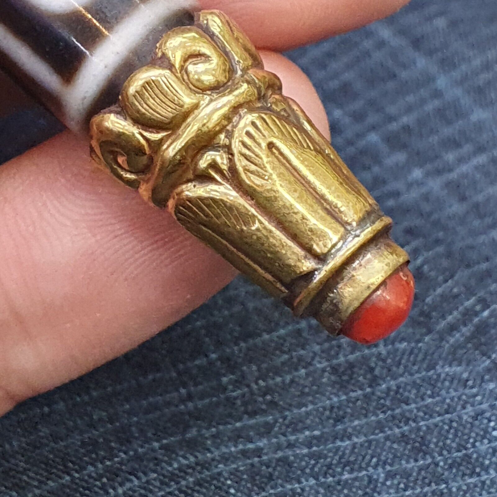 Amazing Corals Agate 9 Eyes Tibetan Nepalese dzi bead pendant  Dzi Bead Amulet