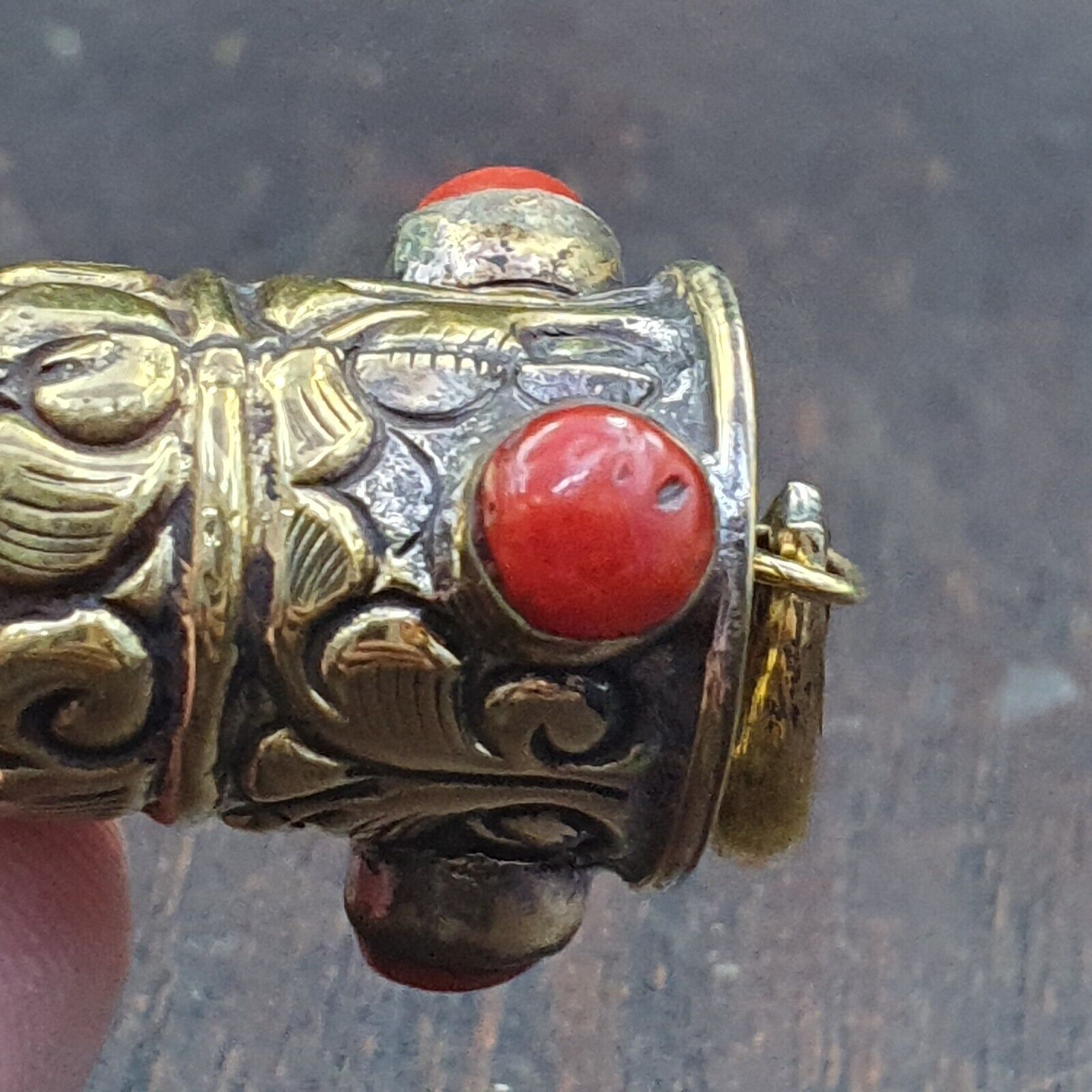 Amazing Corals Agate 9 Eyes Tibetan Nepalese dzi bead pendant  Dzi Bead Amulet