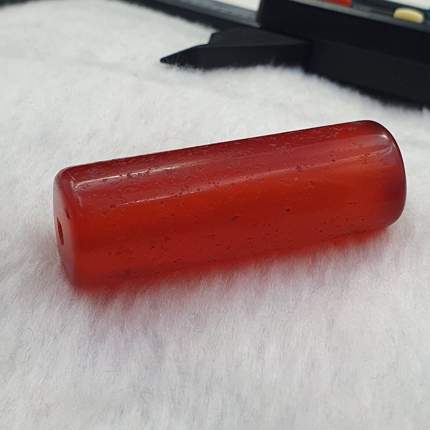 Lot 2 Antike rote Achat-Karneolperle aus tibetischem, afrikanischem Himalaya-Achat 