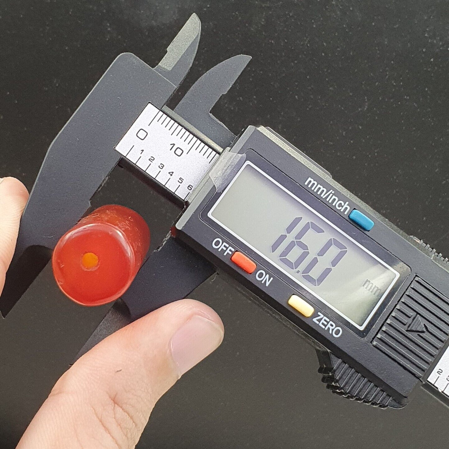 Lot 2 Antike rote Achat-Karneolperle aus tibetischem, afrikanischem Himalaya-Achat 