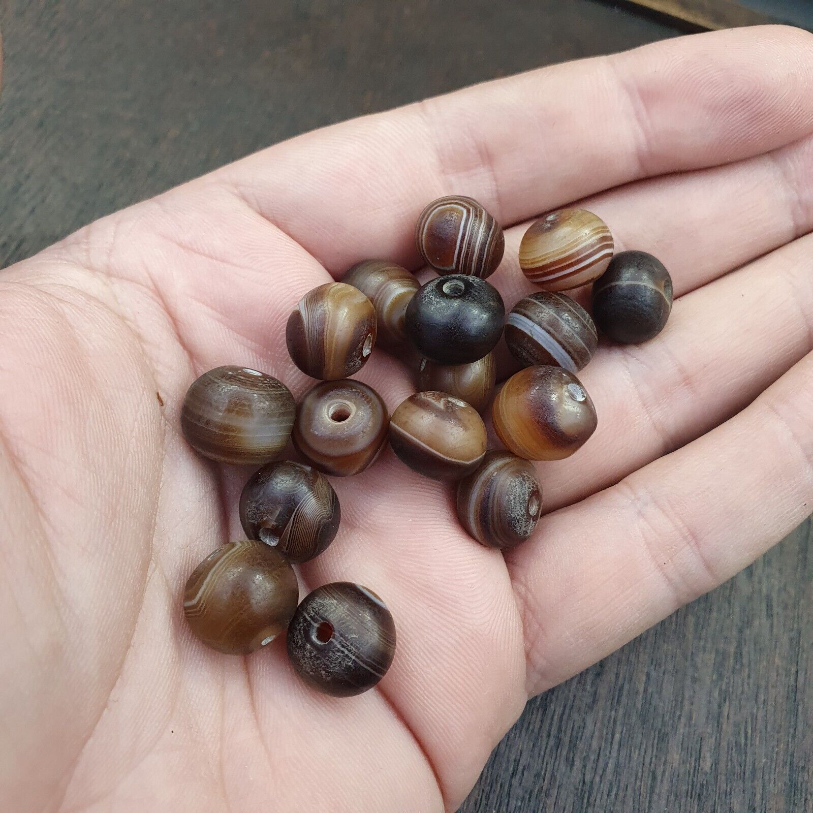 Antique Agate Beads, Beaded Bracelet Amulet 16 Beads