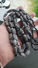 Vintage Venerano ART Fancy Black Feather Beads 18x9.5MM GLASS BEADS  Necklace