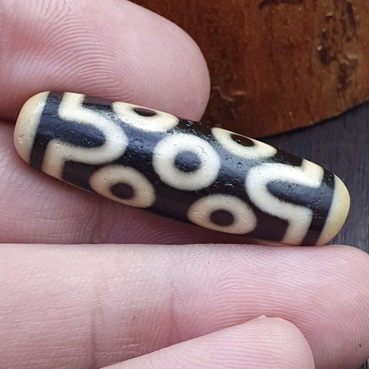 Vintage Old Tibetan 7 Eyes Dzi Bead Amulet
