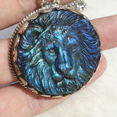 BIG MEN'S VINTAGE Natural Blue Fire Carving Labradorite Lion Face Necklace