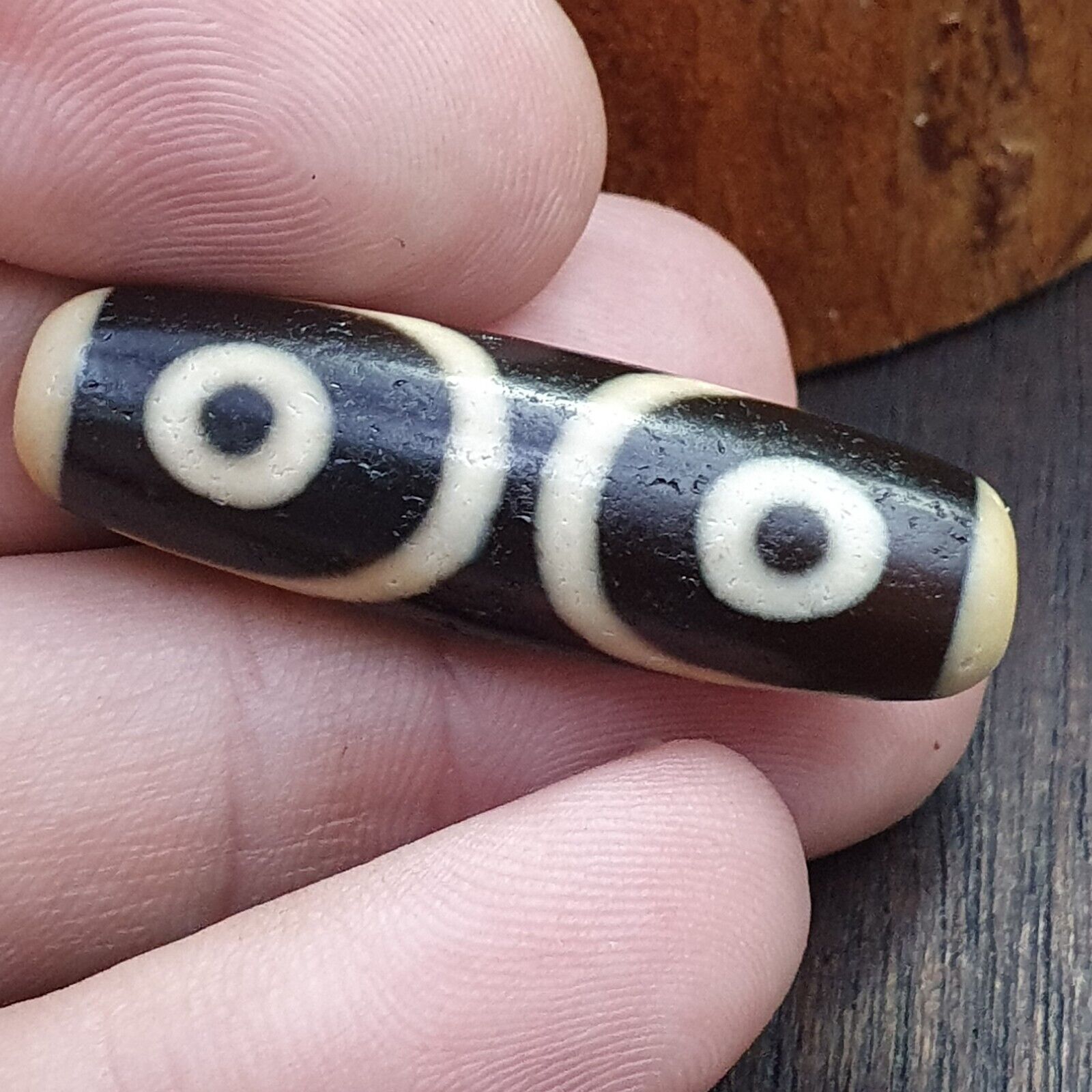 Vintage Old Tibetan 7 Eyes Dzi Bead Amulet