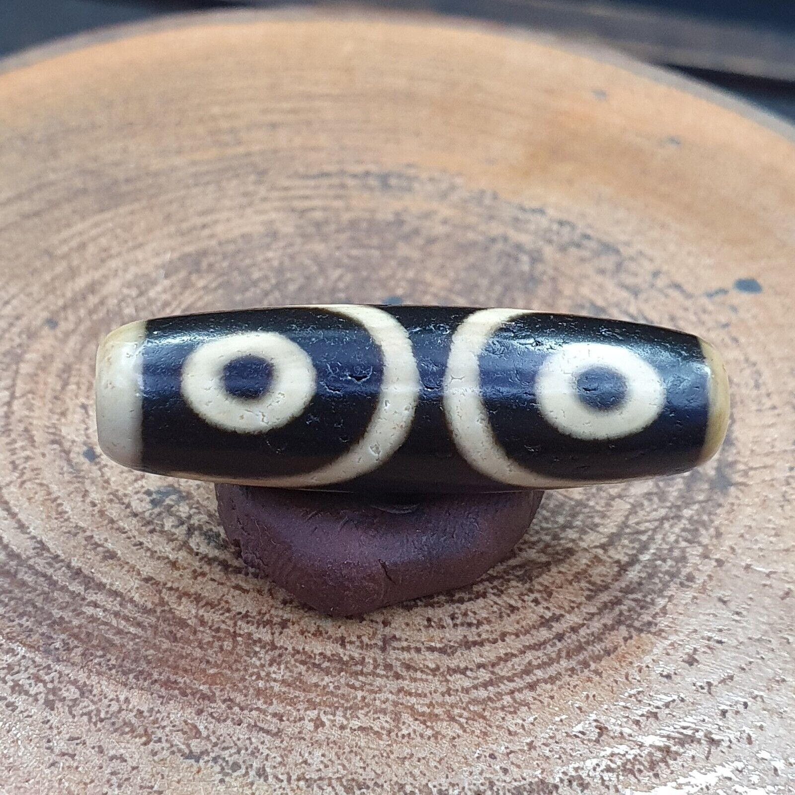 Vintage Old Tibetan 7 eyes Dzi Bead Amulet
