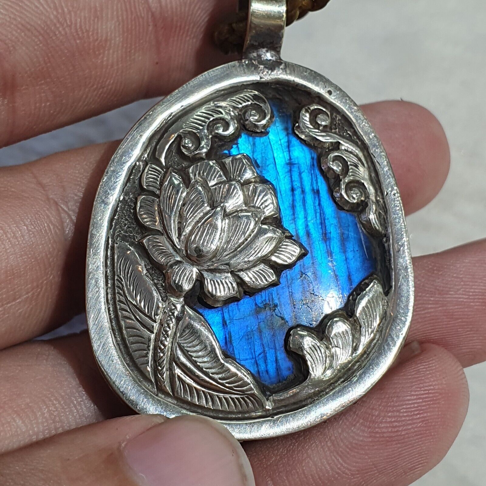 BIG MEN'S VINTAGE Natural Blue Fire Labradorite Mix SILVER Pendant Necklace