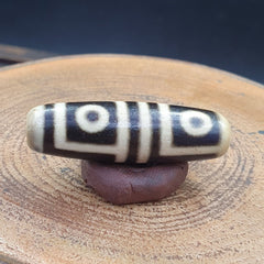 Vintage altes tibetisches 4 Augen im Auge Dzi Perlen Amulett 