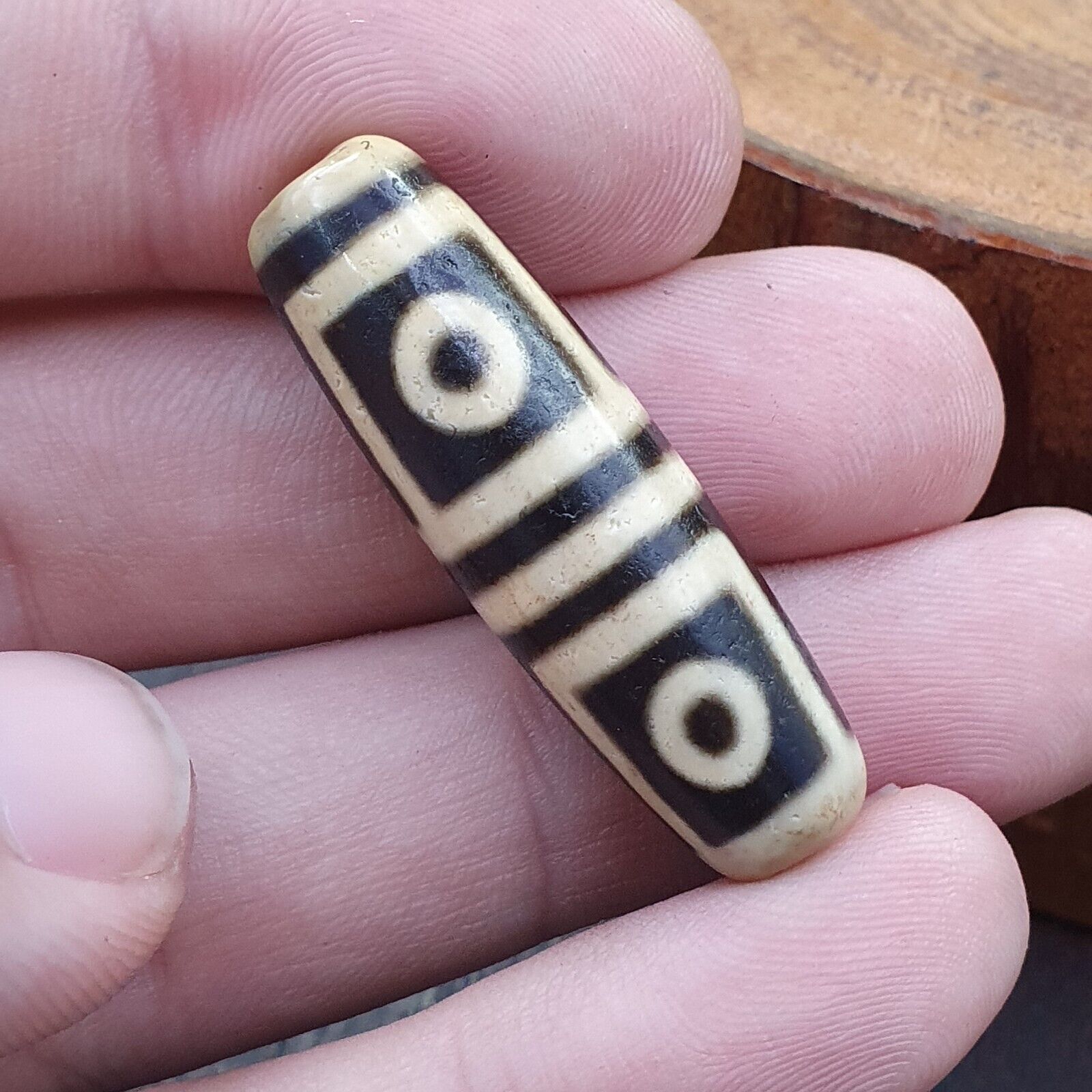 Vintage altes tibetisches 4 Augen im Auge Dzi Perlen Amulett 