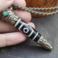 Amazing 3 Eyes Tibetan Nepalese dzi bead Agate pendant