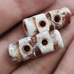 2 - Antique HIMALAYAN Indo Tibetan Central Asian Agate beads