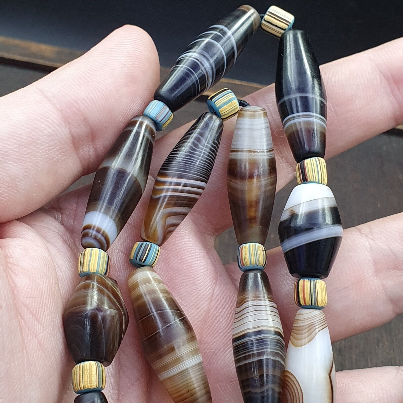 Antique Yemeni Middle Eastern Agate Eyes Patterns Suleimani Agate Necklace