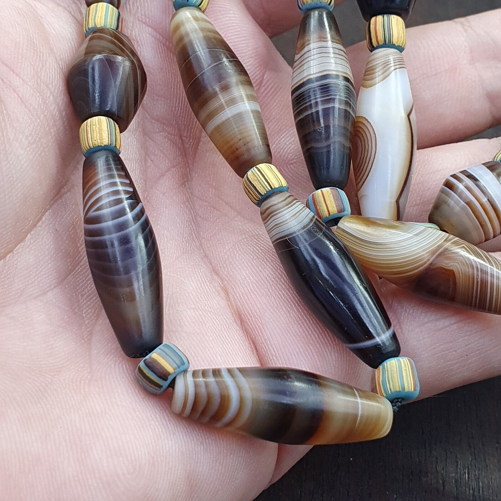 Antique Yemeni Middle Eastern Agate Eyes Patterns Suleimani Agate Necklace
