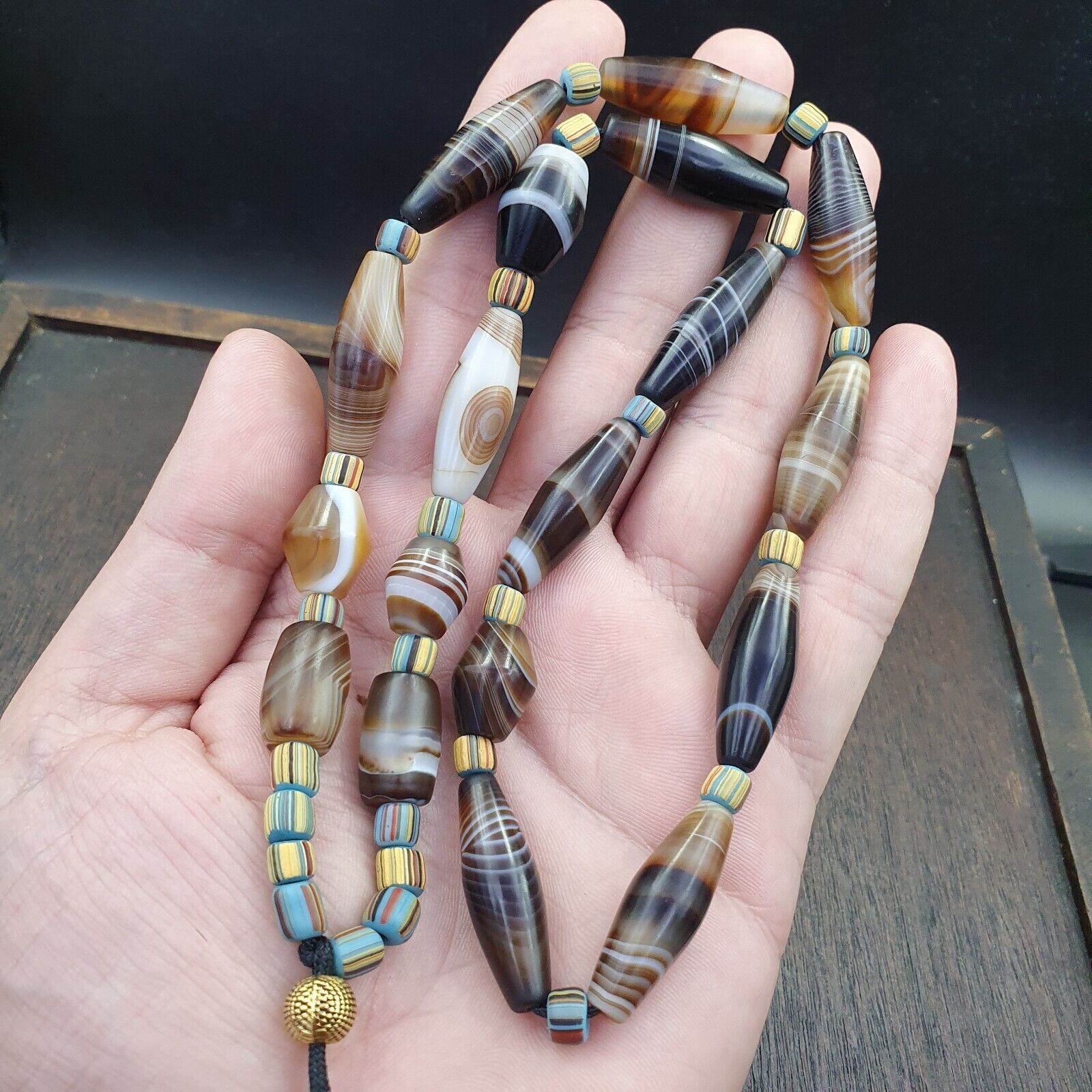 Antique Yemeni Middle Eastern Agate Eyes Patterns Suleimani Agate Necklace