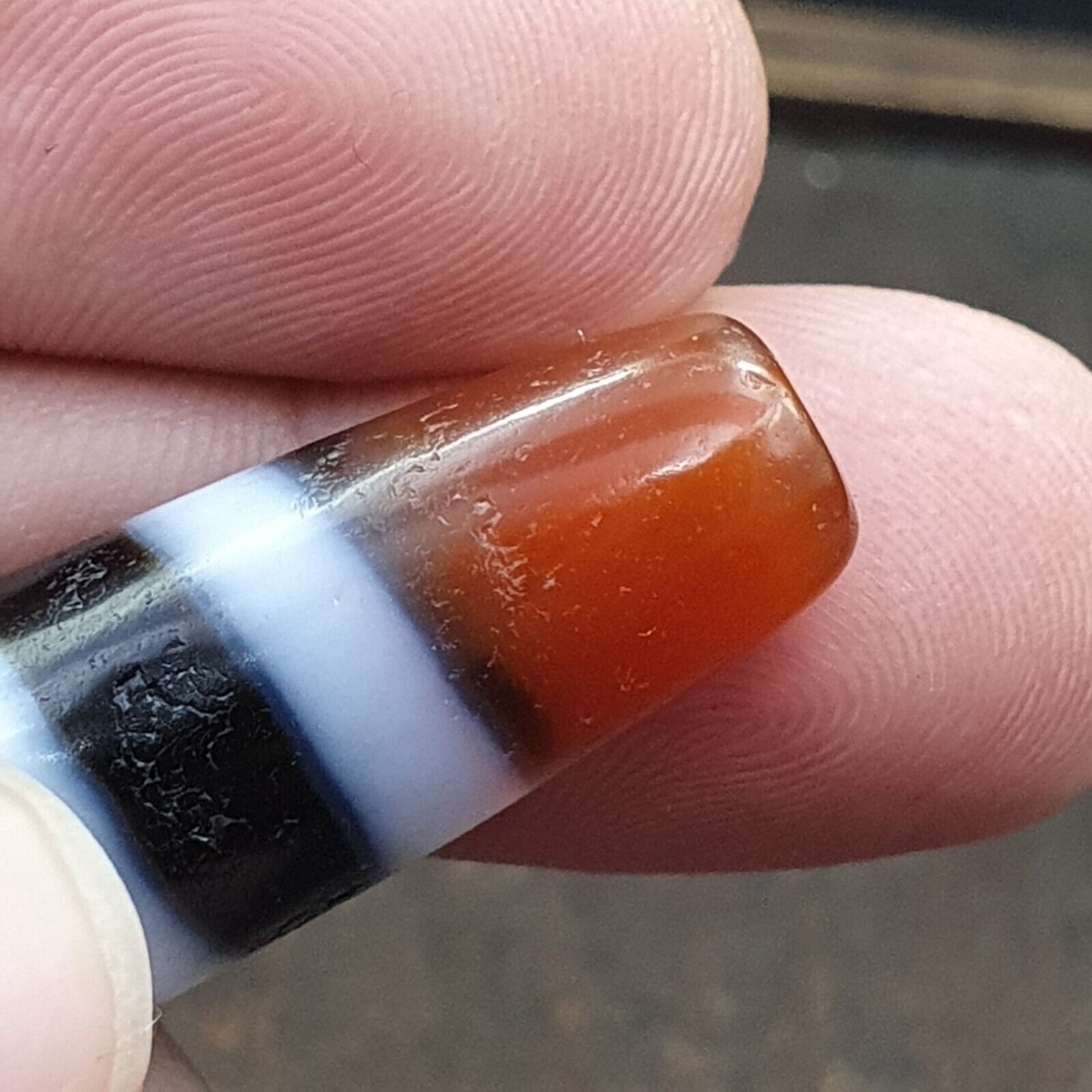 Antique Himalayan Indo Tibetan rare 4 LINES Agate Dzi Amulet Bead