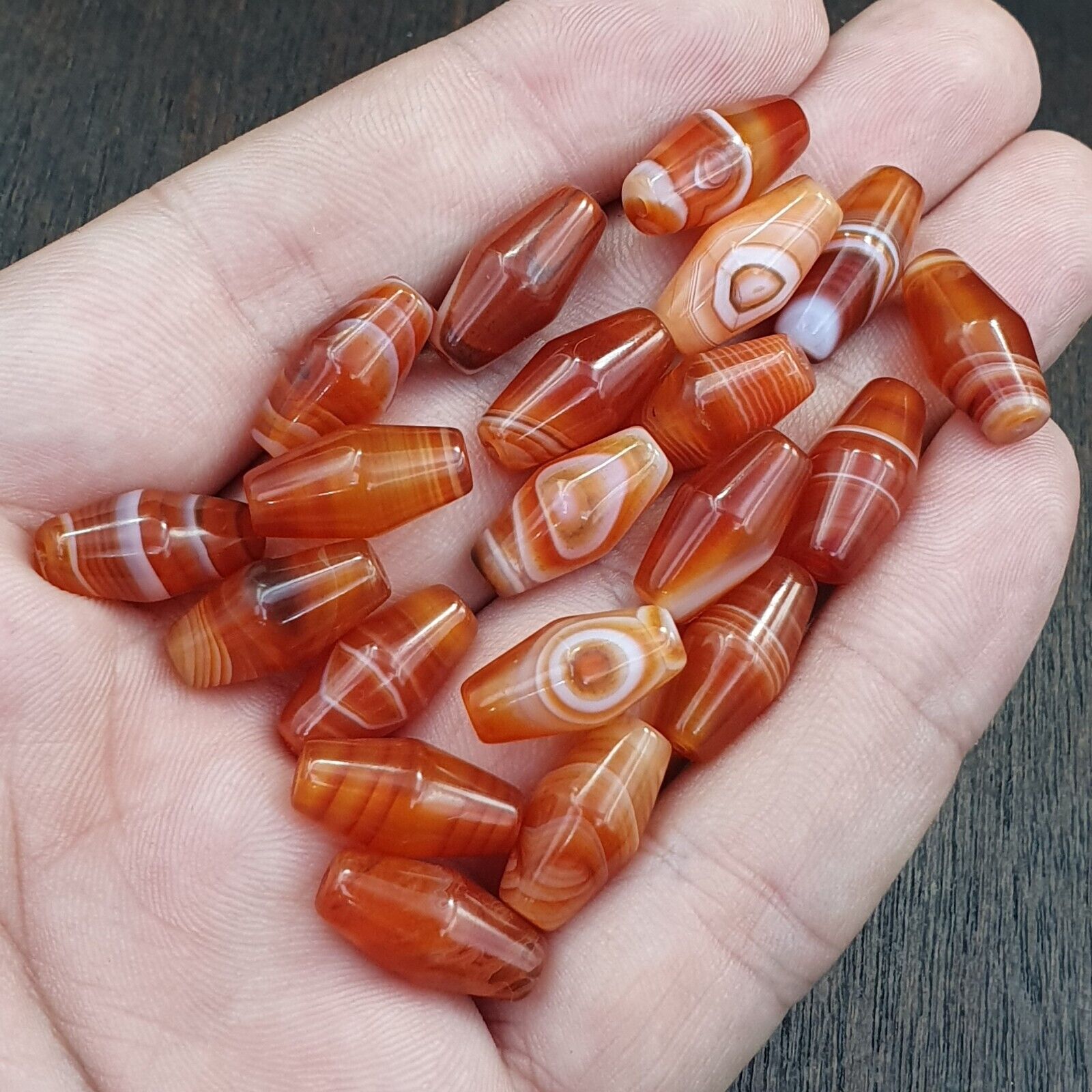 Lot 20 Agate Himalayan Taiwanese Red Agate Natural Eye Bead RD-L-20