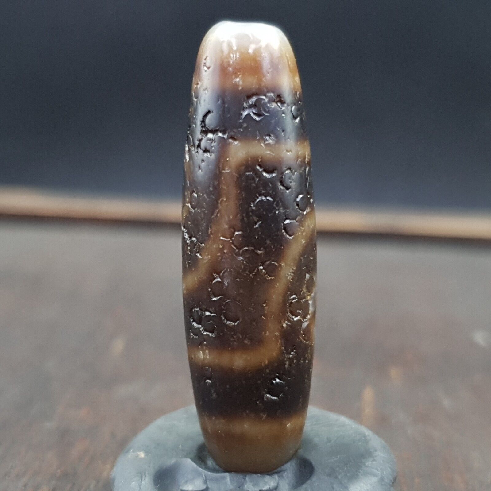 Antique Tibetan Nepalese Double Eyes Agate stone Dzi Bead Amulet HQ-A-3