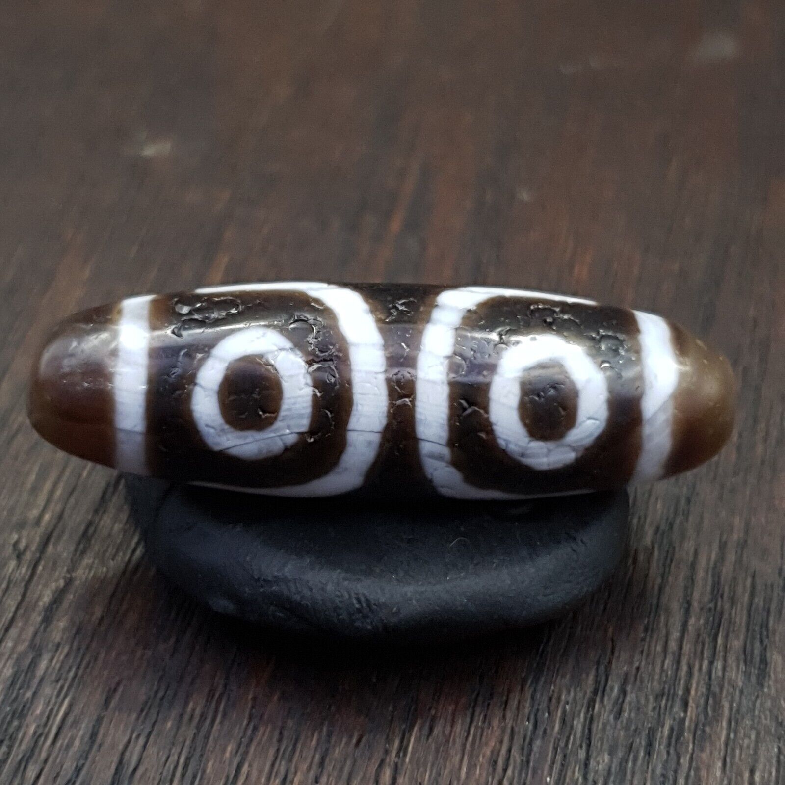 Tibetan Nepalese Triple Eyes Agate stone Dzi Bead Amulet HQ-A-5