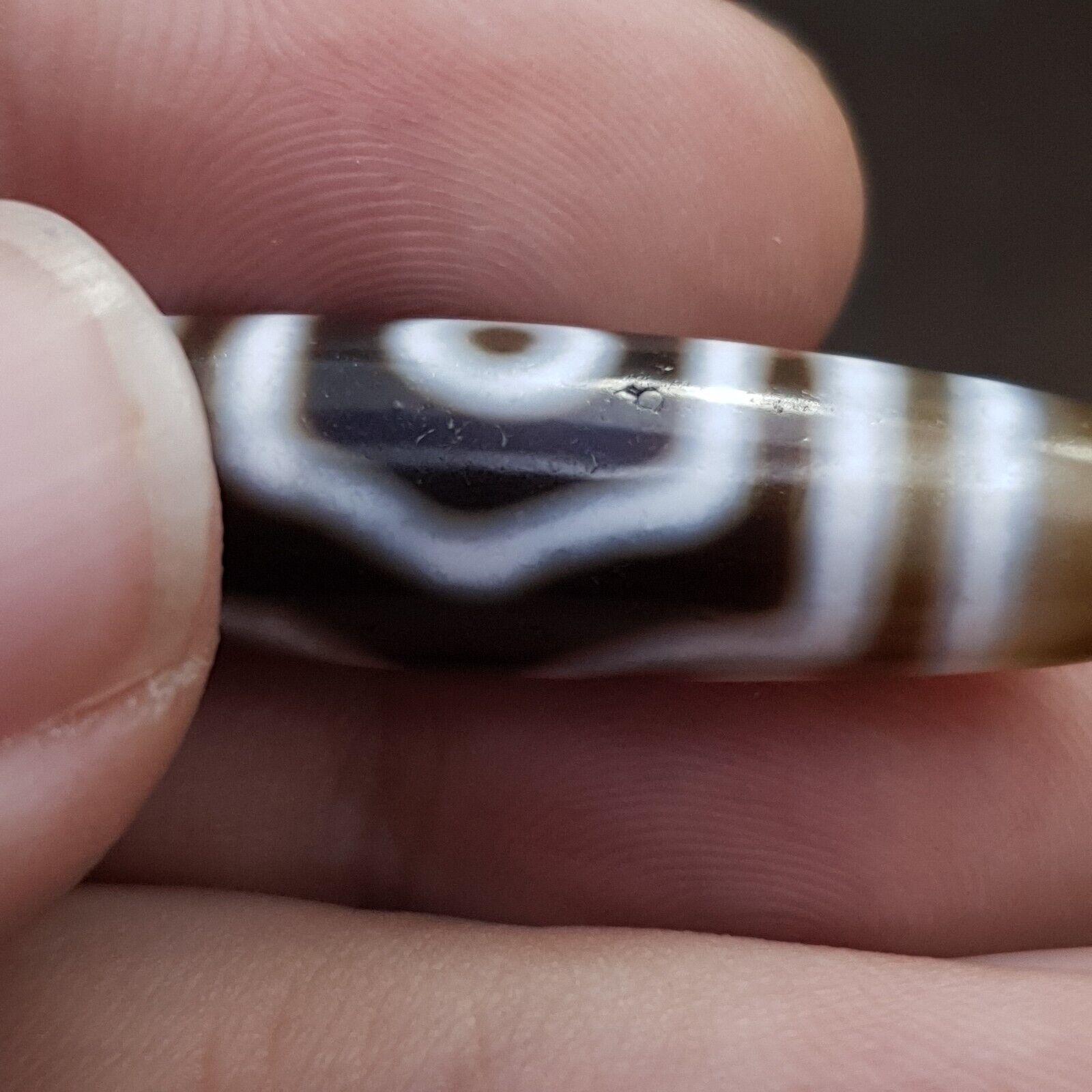 Vintage Tibetan triple Eyes Agate stone Dzi Bead Amulet HQ-A-4