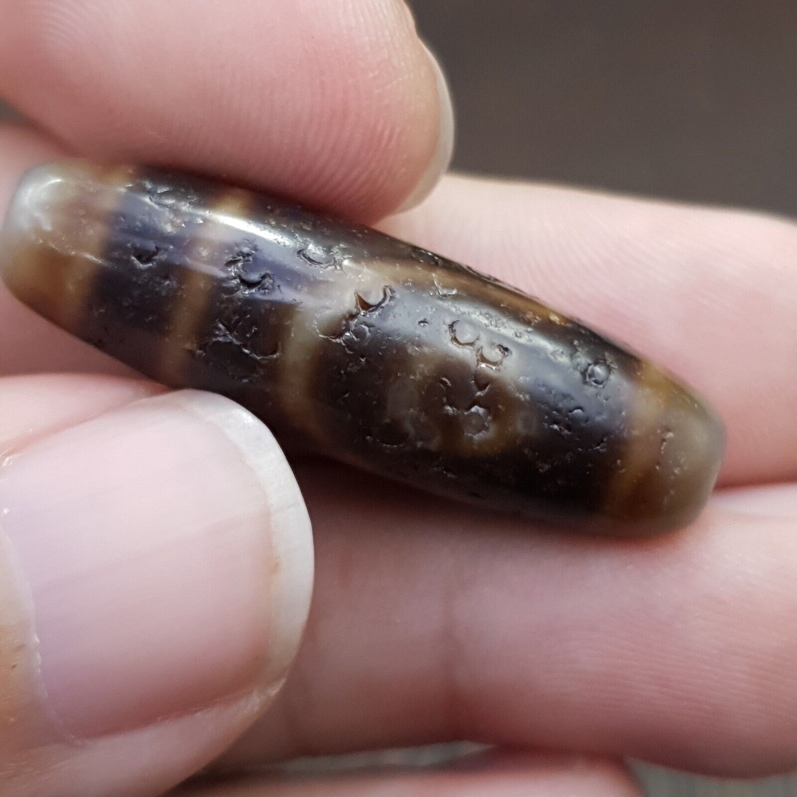 Antique Tibetan Nepalese Double Eyes Agate stone Dzi Bead Amulet HQ-A-3