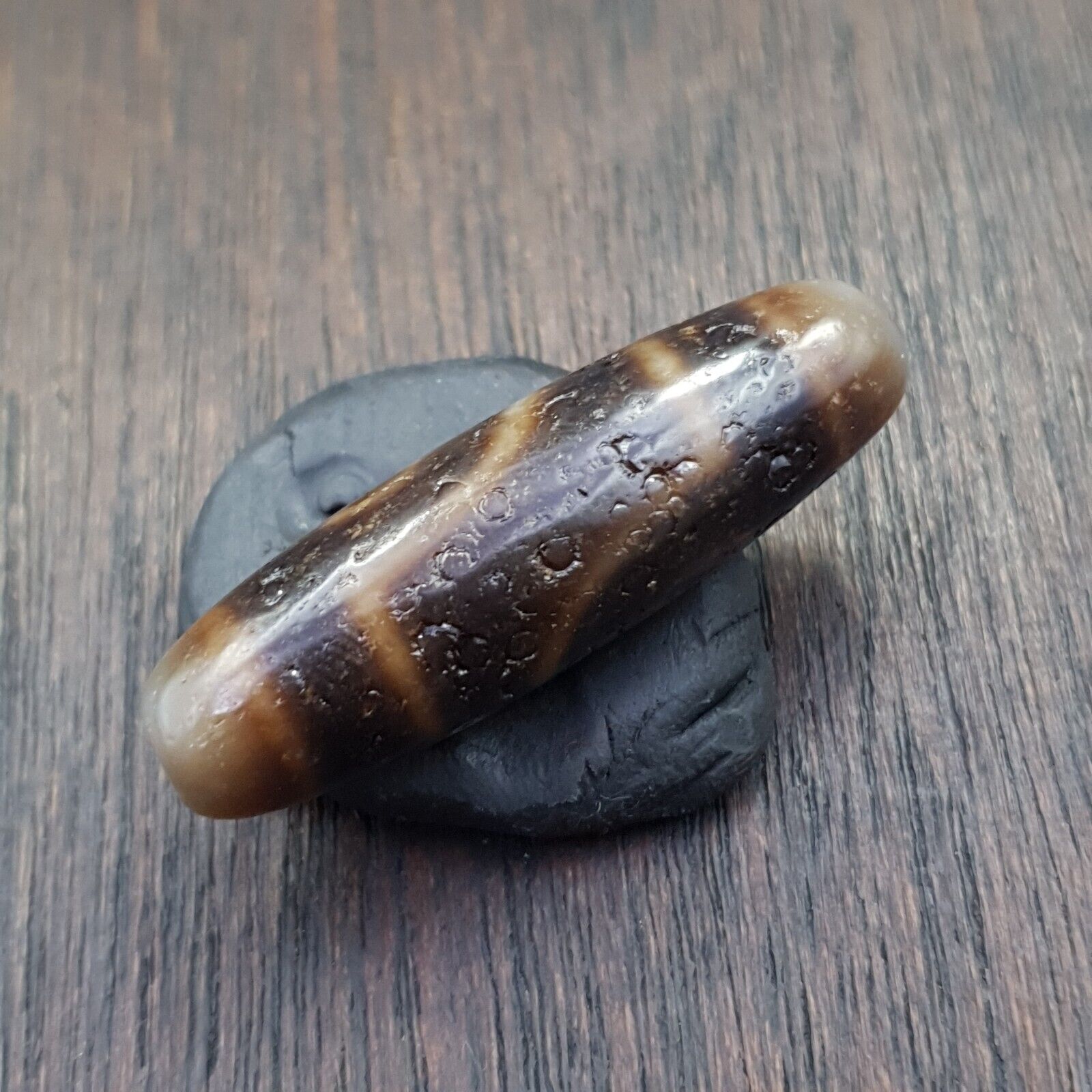 Antique Tibetan Nepalese Double Eyes Agate stone Dzi Bead Amulet HQ-A-3