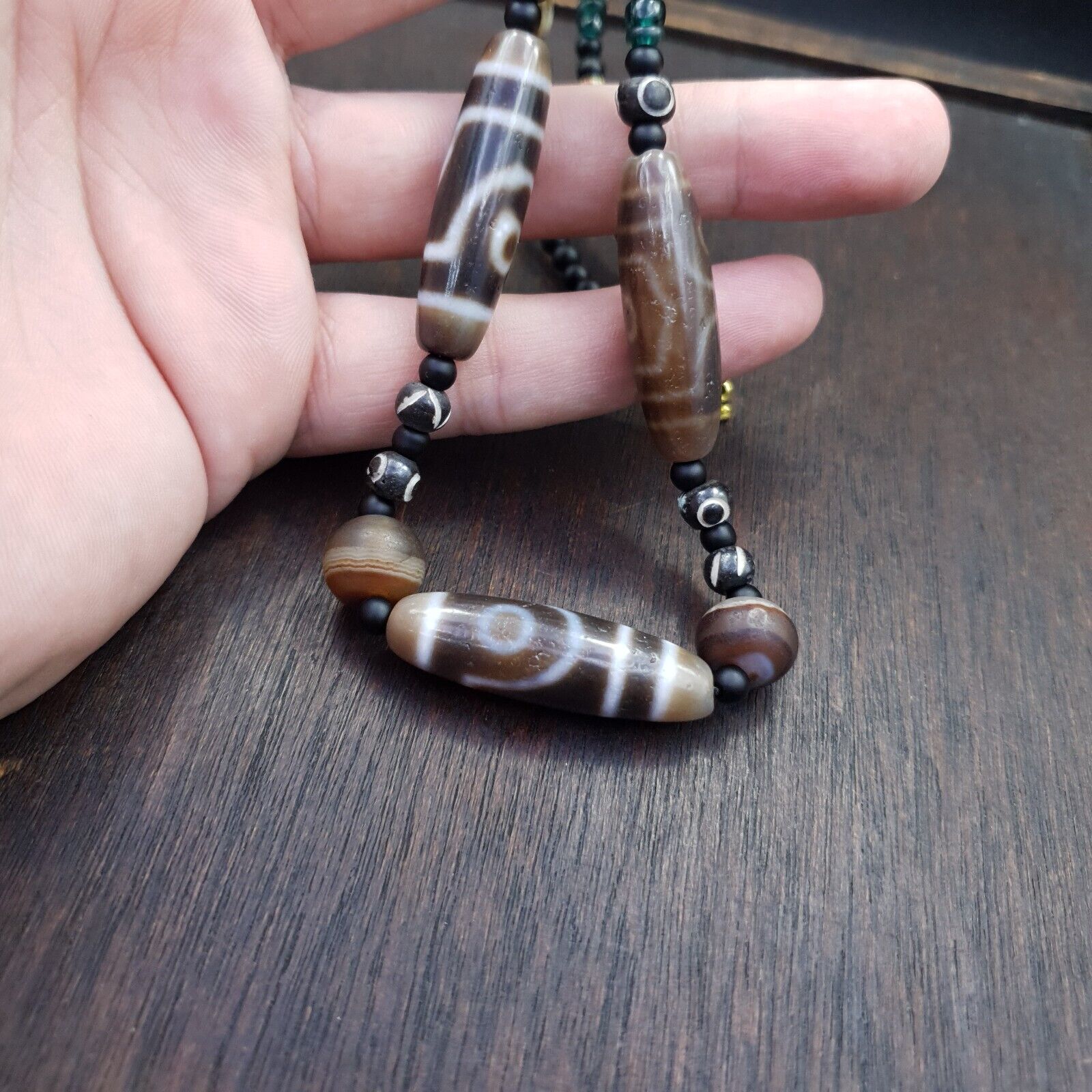 Antique Tibetan Nepalese Eyes Antique Agate Suleimani & Dzi Bead Amulet Necklace