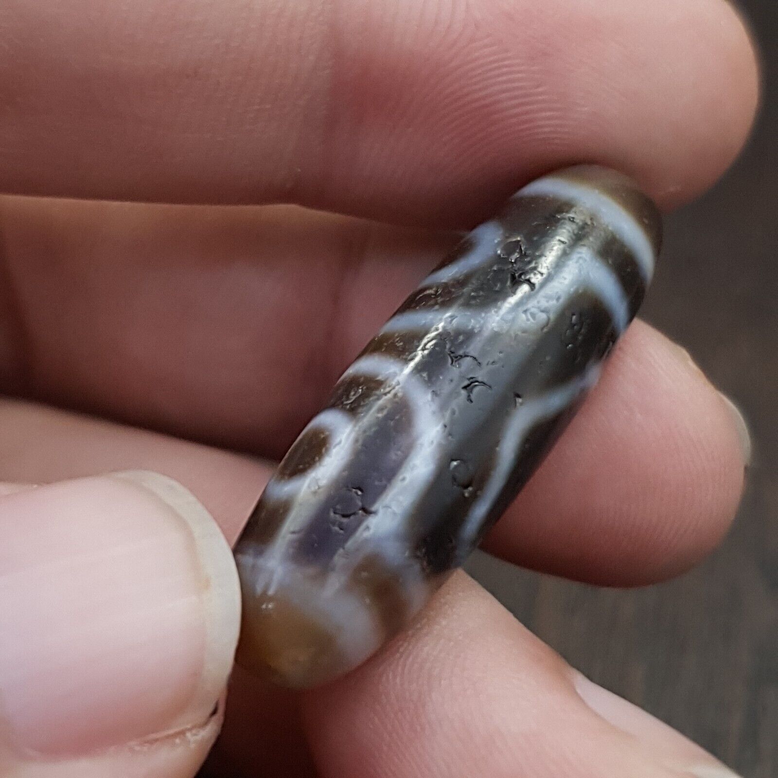 Tibetan Nepalese Triple Eyes Antique Agate stone Dzi Bead Amulet HQ-A-6