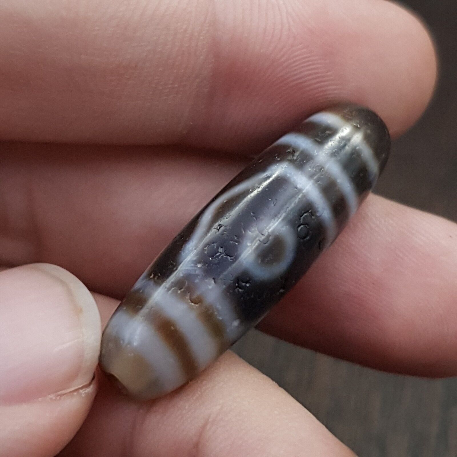 Tibetan Nepalese Triple Eyes Antique Agate stone Dzi Bead Amulet HQ-A-6