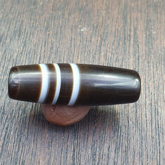 Antique Old Yemeni Agate Natural Rare pattern Banded Agate Bead  BD-A-5