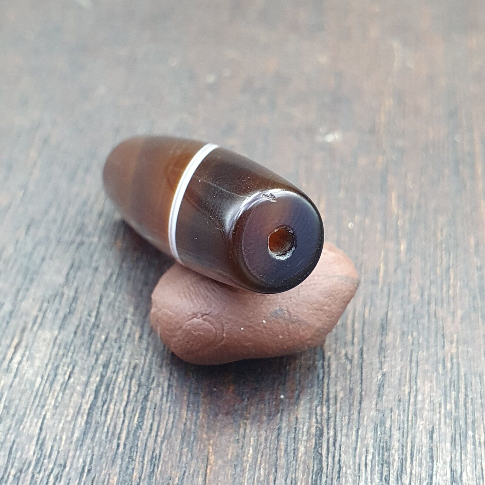 Antique Old Yemeni Agate Natural Rare pattern Banded Agate Bead  BD-A-2