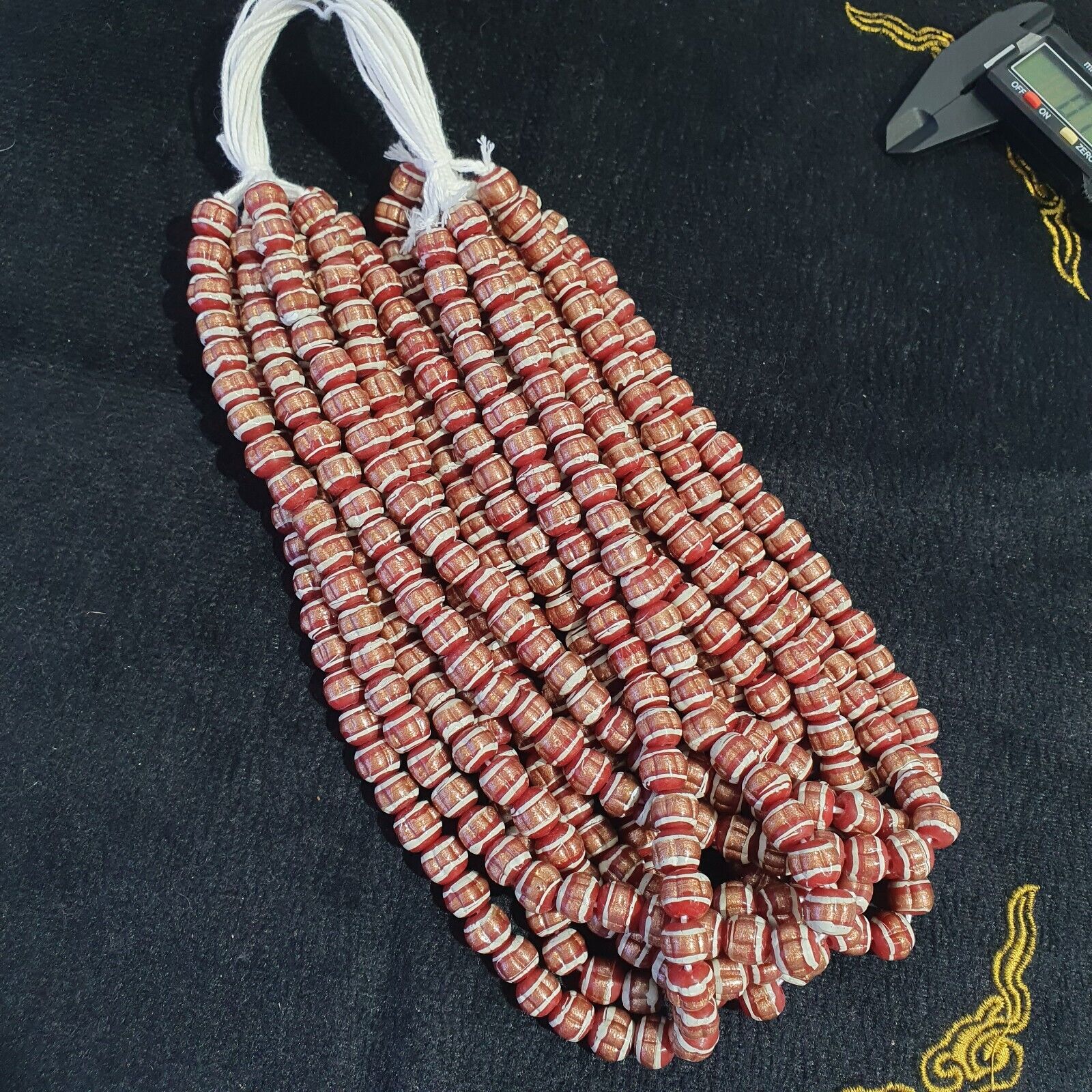 Vintage Red Venerano ART Fancy Aventurine GLASS BEADS Strand