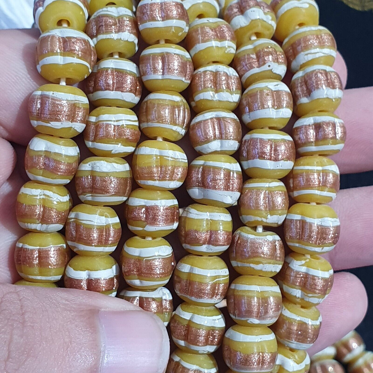 Vintage Venerano ART yellow Fancy Aventurine GLASS BEADS Strand