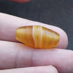 Antique Old Yemeni crystal in Agate Middle Eastern yellow Agate Bead AMD-49
