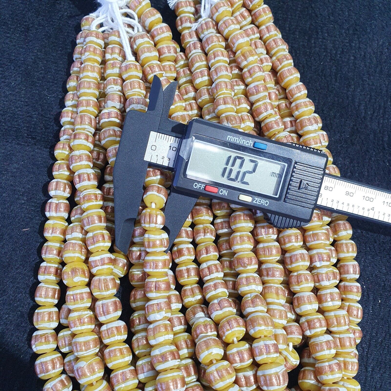 Vintage Venerano ART yellow Fancy Aventurine GLASS BEADS Strand