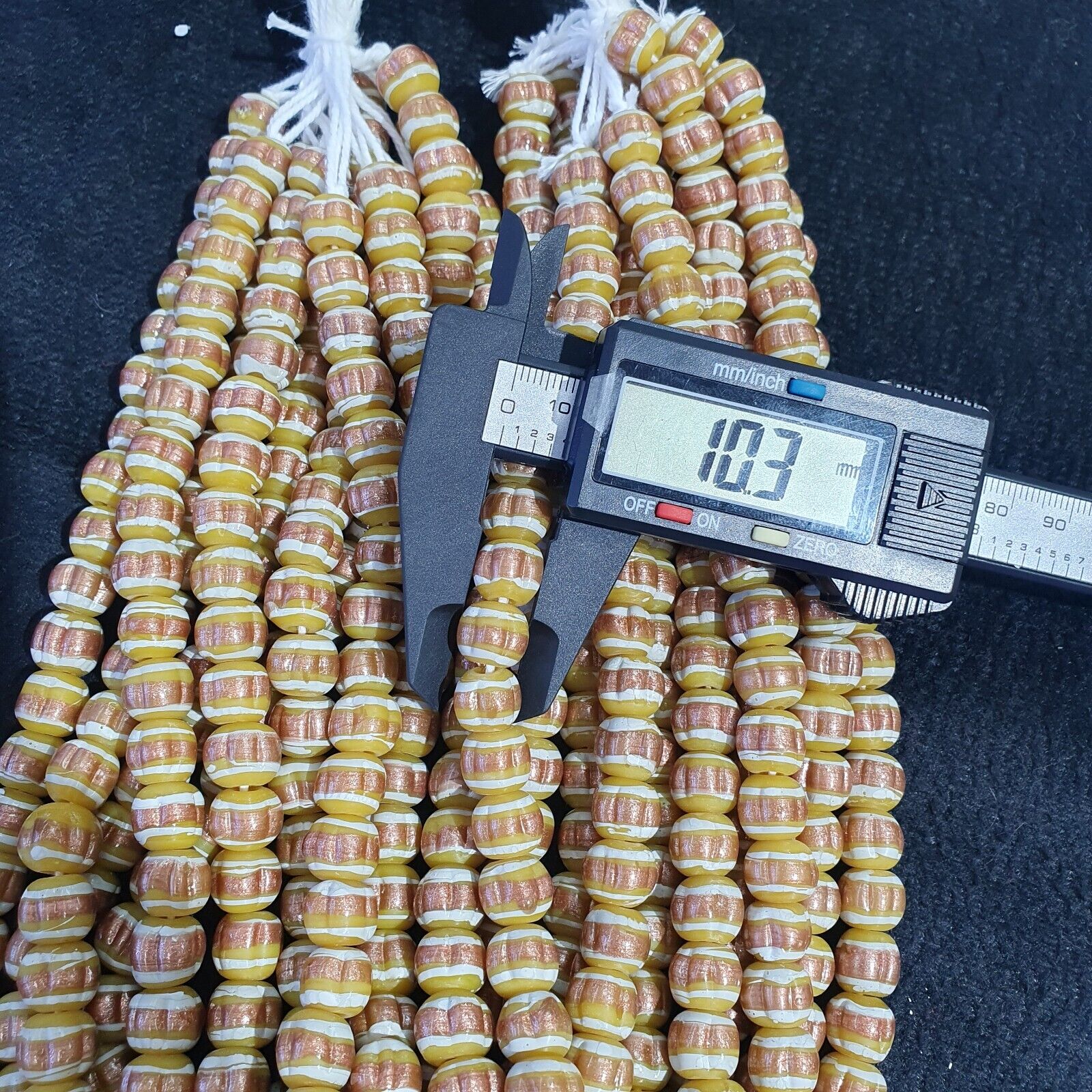 Vintage Venerano ART yellow Fancy Aventurine GLASS BEADS Strand