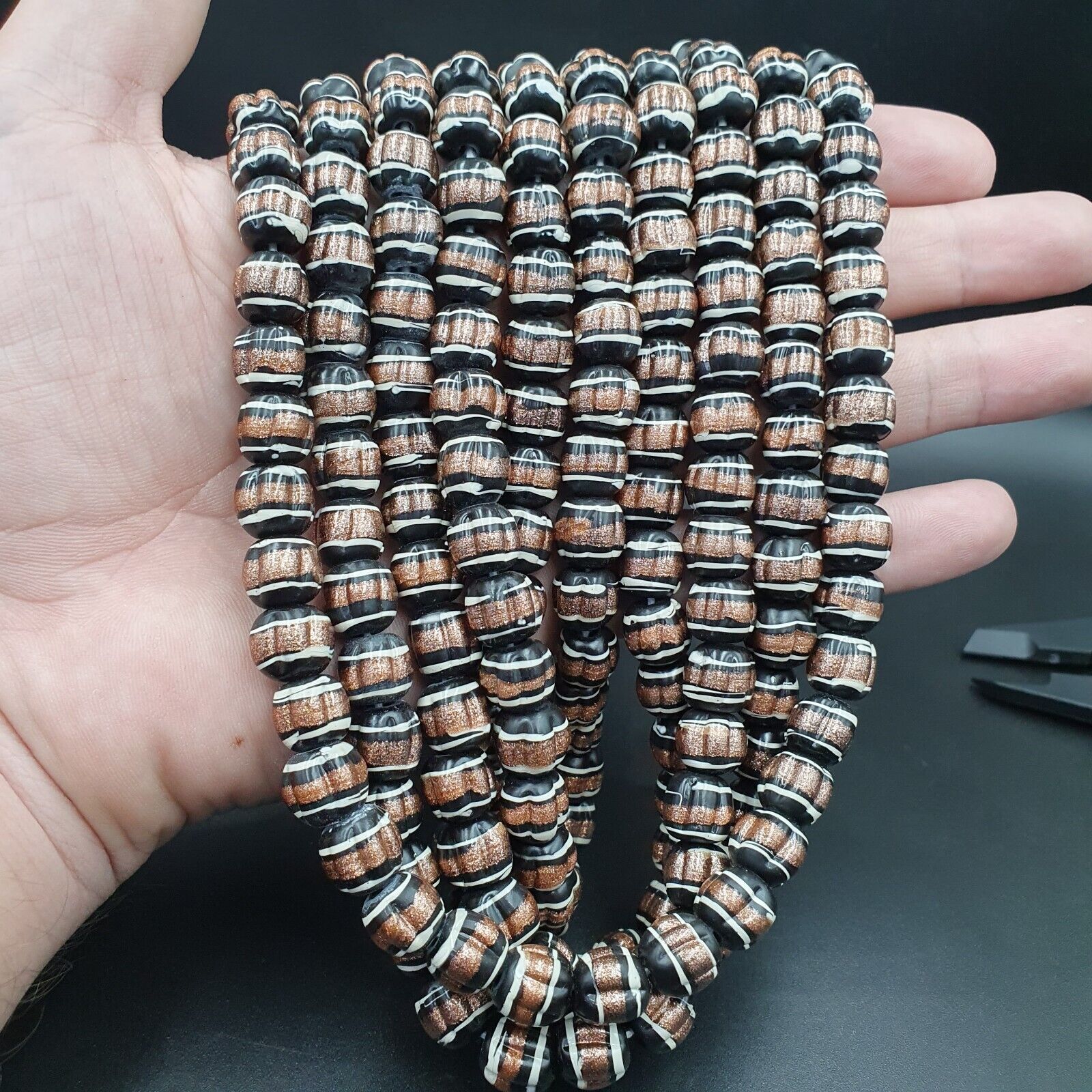 VINTAGE Venerano ART Fancy Beads 10-10.5MM Aventurine GLASS BEADS Necklace