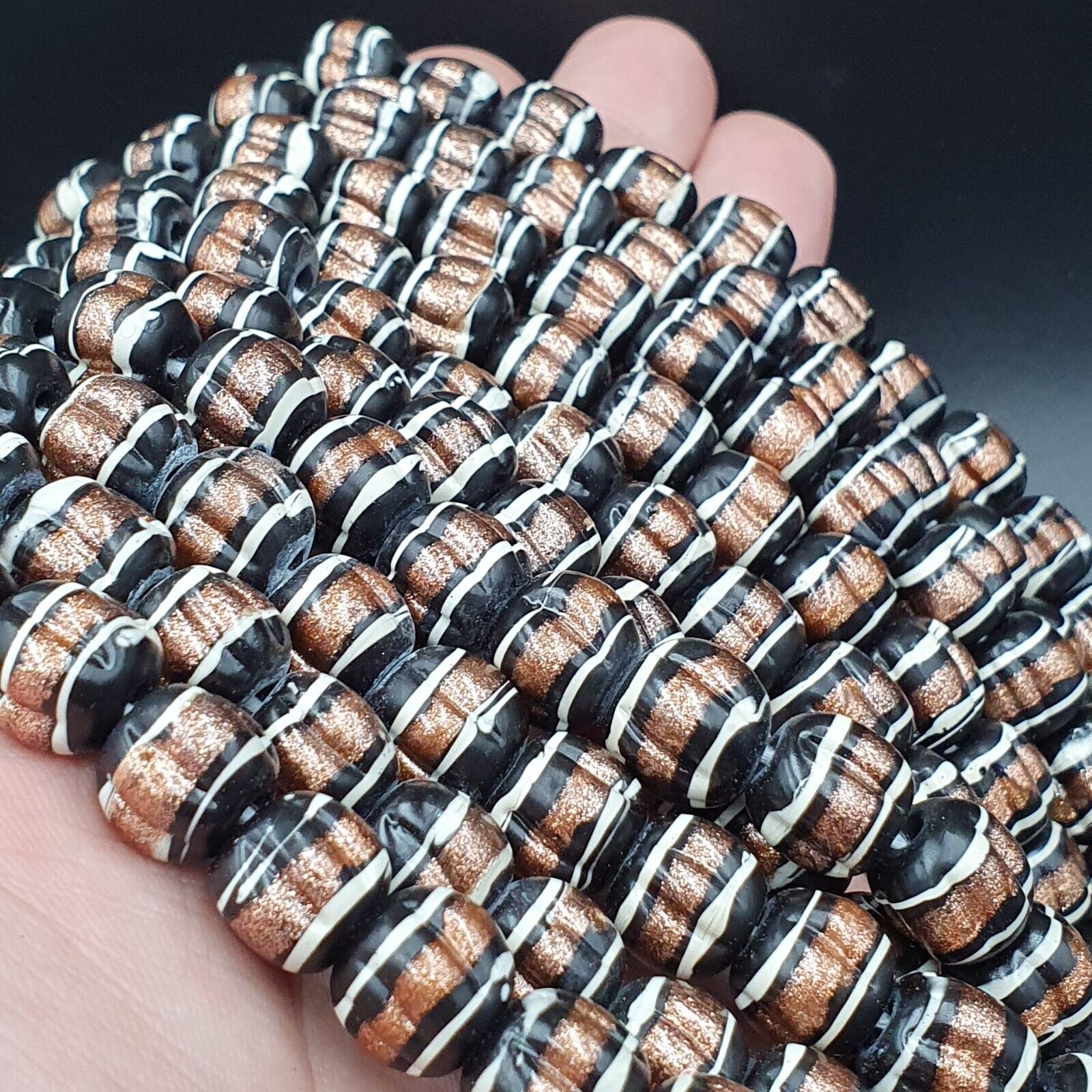 VINTAGE Venerano ART Fancy Beads 10-10.5MM Aventurine GLASS BEADS Necklace