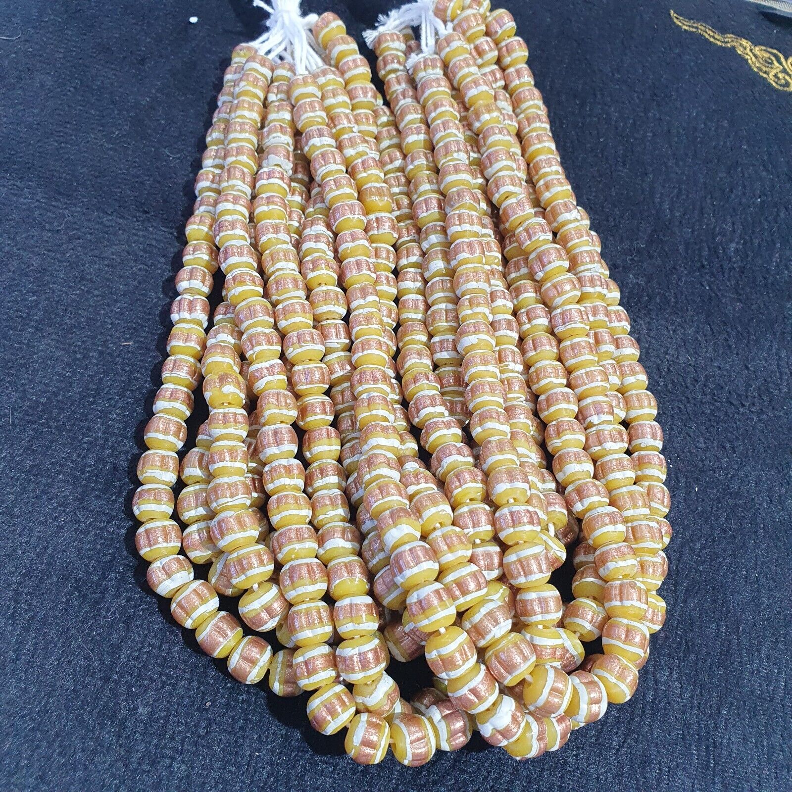 Vintage Venerano ART yellow Fancy Aventurine GLASS BEADS Strand