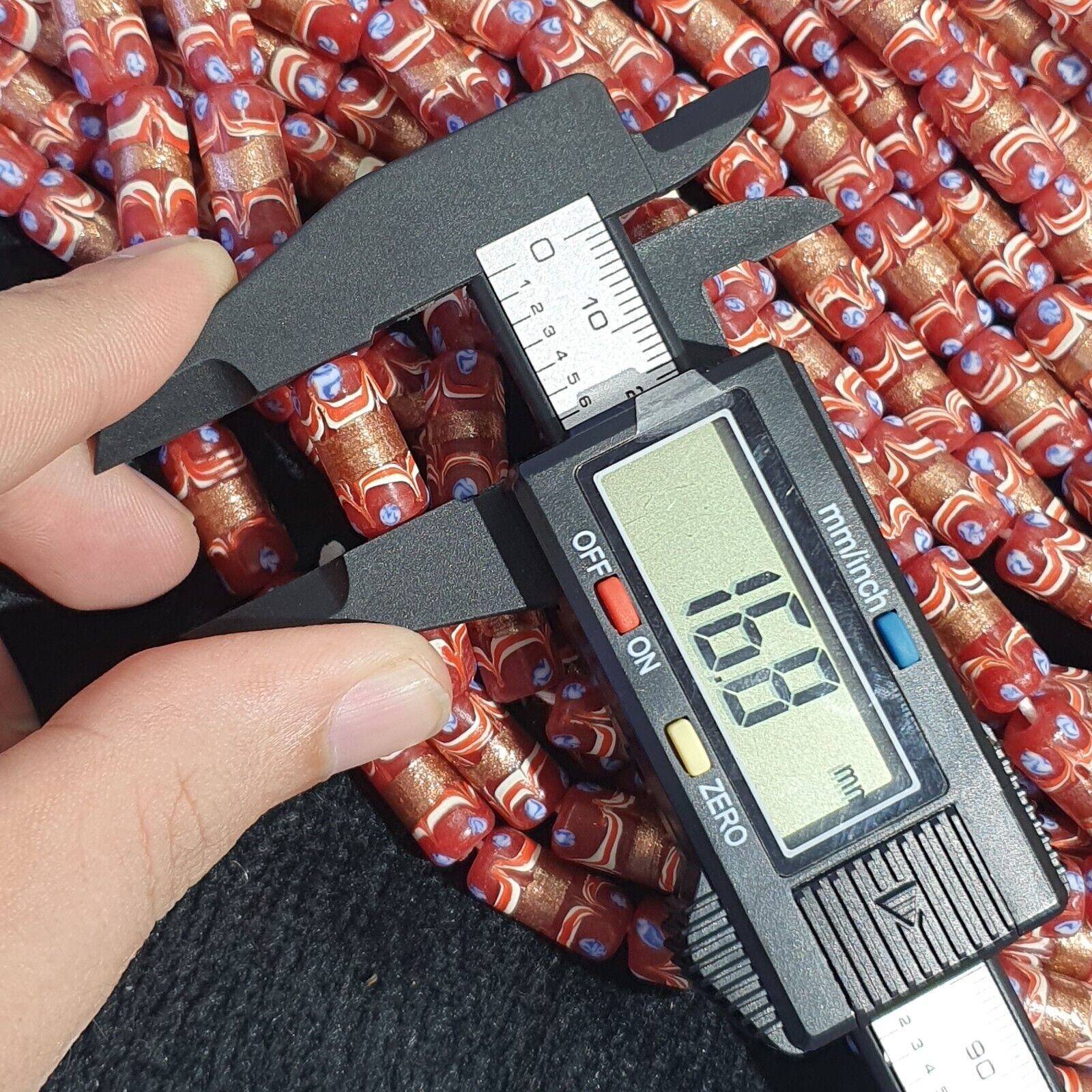 Vintage Venerano ART Red Fancy Aventurine GLASS BEADS Necklace