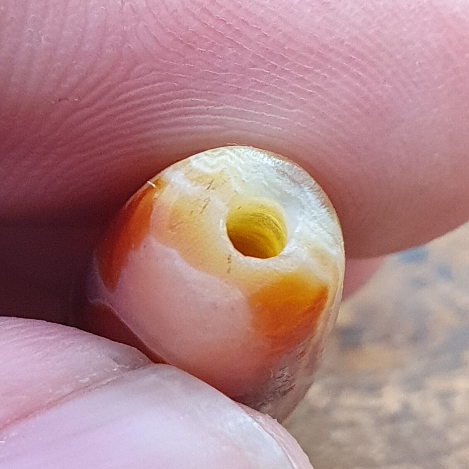 Antique Old Yemeni crystal in Agate Middle Eastern red Agate Bead AMD-45