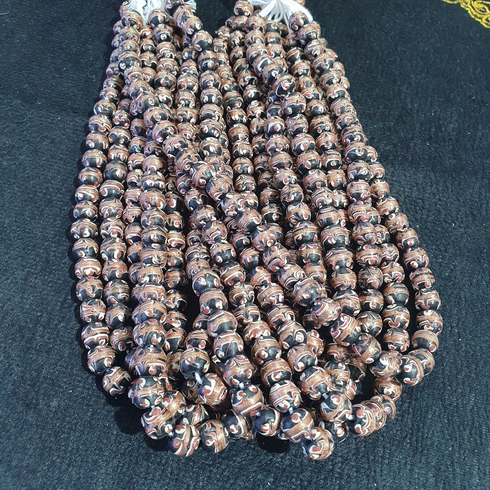 Vintage Aventurine Millefiori Black Fancy Feather glass beads 10mm 24" Necklace