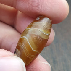Antique Old Yemeni crystal in Agate Middle Eastern yellow Agate Bead AMD-48