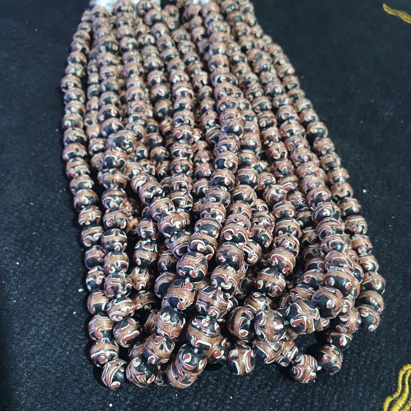 Vintage Aventurine Millefiori Black Fancy Feather glass beads 10mm 24" Necklace