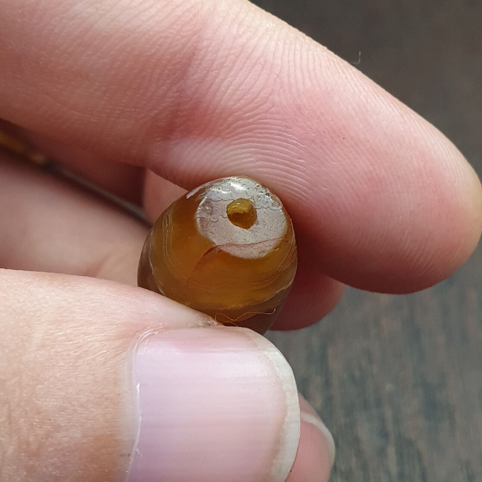 Antique Old Yemeni crystal in Agate Middle Eastern yellow Agate Bead AMD-48