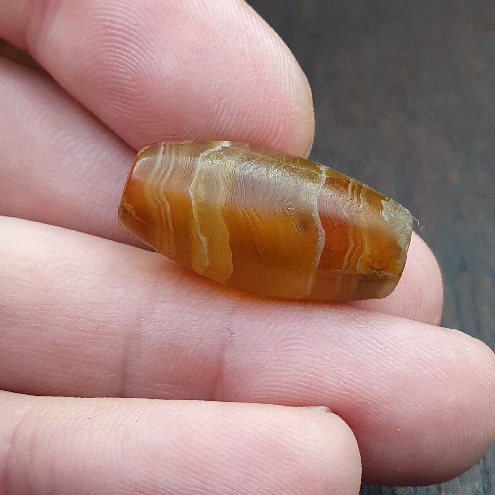 Antique Old Yemeni crystal in Agate Middle Eastern yellow Agate Bead AMD-48