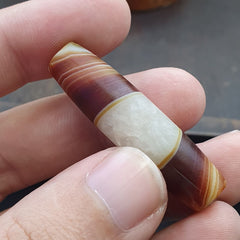 Antique Old Yemeni crystal in Agate Middle Eastern red Agate Bead AMD-45